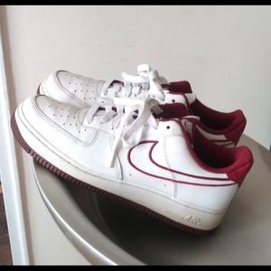 Nike Air Force 1 ‘07 Leather ‘Team Red’